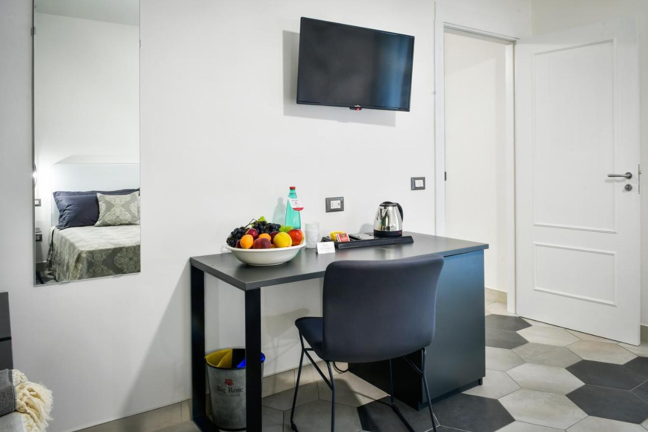Big Rose Hotel Rossano Luaran gambar