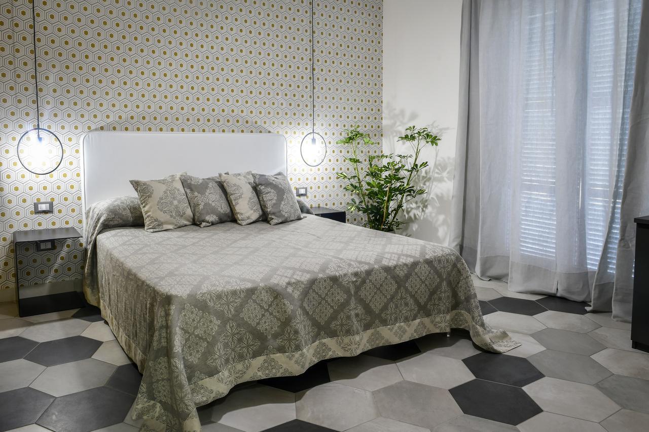 Big Rose Hotel Rossano Luaran gambar